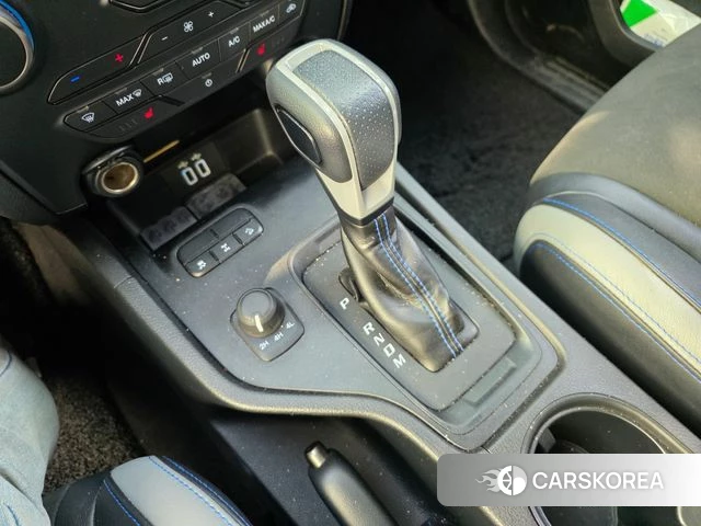 Ford Ranger 3rd Generation 2022 Черный из Кореи, фото 2