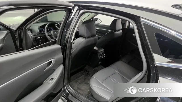 Hyundai Sonata Hybrid (DN8) 2021 Черный из Кореи, фото 2