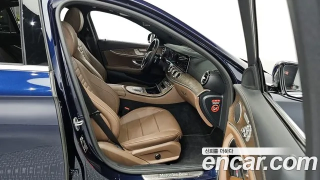 Mercedes-Benz E-Class W213 2020 Синий из Кореи, фото 2