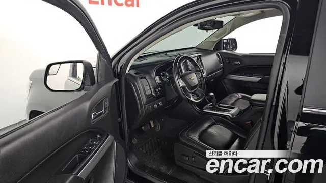 Chevrolet (GM Daewoo) Real New Colorado 2021 Черный из Кореи, фото 2