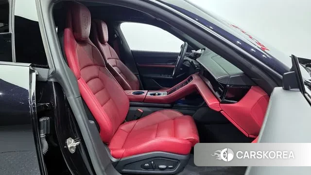 Porsche Taycan 2024 Черный из Кореи, фото 2