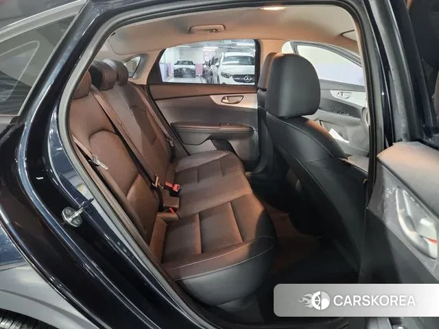 Kia The New K3 2nd generation 2022 Синий из Кореи, фото 2