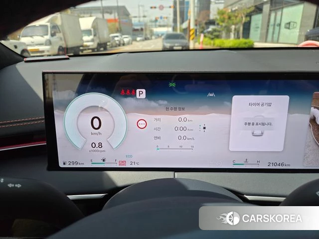 Genesis GV70 2024 Белый из Кореи, фото 2