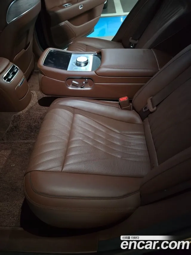 Genesis G90 (RS4) 2024 Черный из Кореи, фото 2