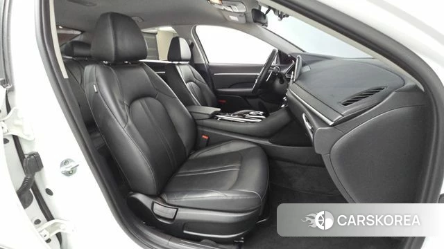 Hyundai Sonata (DN8) 2019 Белый из Кореи, фото 2