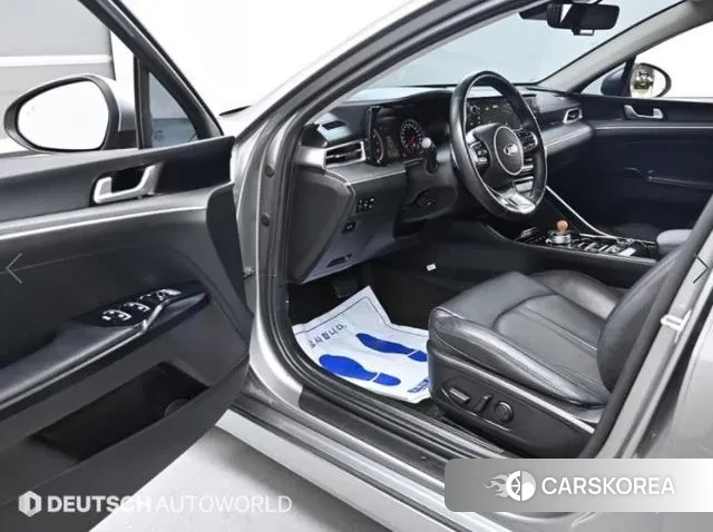 Kia K5 3rd generation 2020 Серебристо-серый из Кореи, фото 2