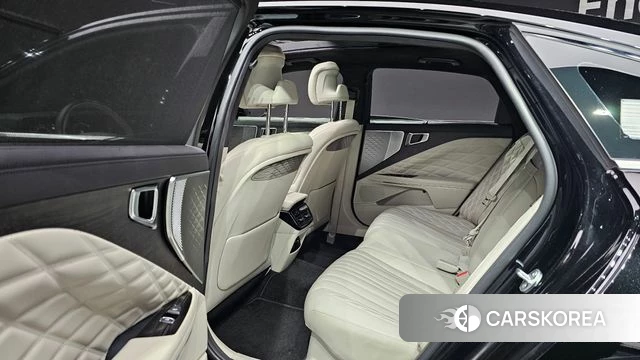 Kia K8 Hybrid 2023 Черный из Кореи, фото 2