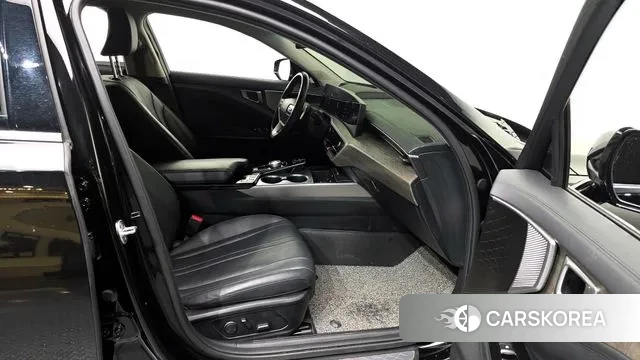 Kia K8 2022 Черный из Кореи, фото 2