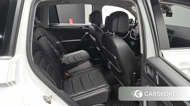 Volkswagen Tiguan second Generation 2018 Белый из Кореи, фото 2