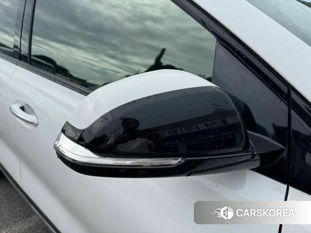 Chevrolet (GM Daewoo) Bolt EUV 2023 Белый из Кореи, фото 2