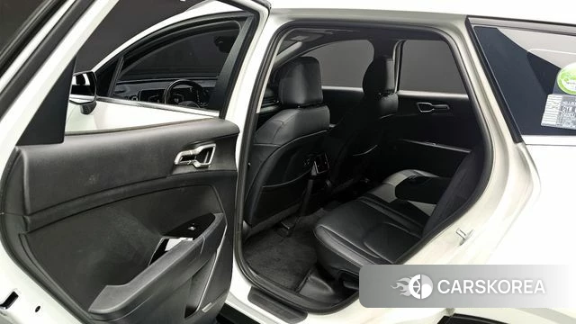 Kia Sportage 5th Generation 2021 Белый из Кореи, фото 2
