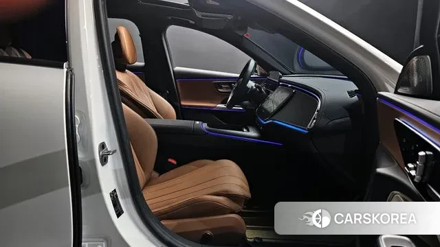 Mercedes-Benz E-Class W214 id 2904950 из Кореи 2