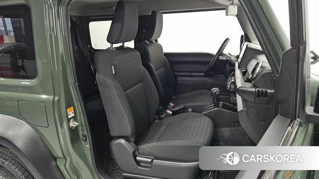 Suzuki Jimny 2022 Темно-зеленый из Кореи, фото 2