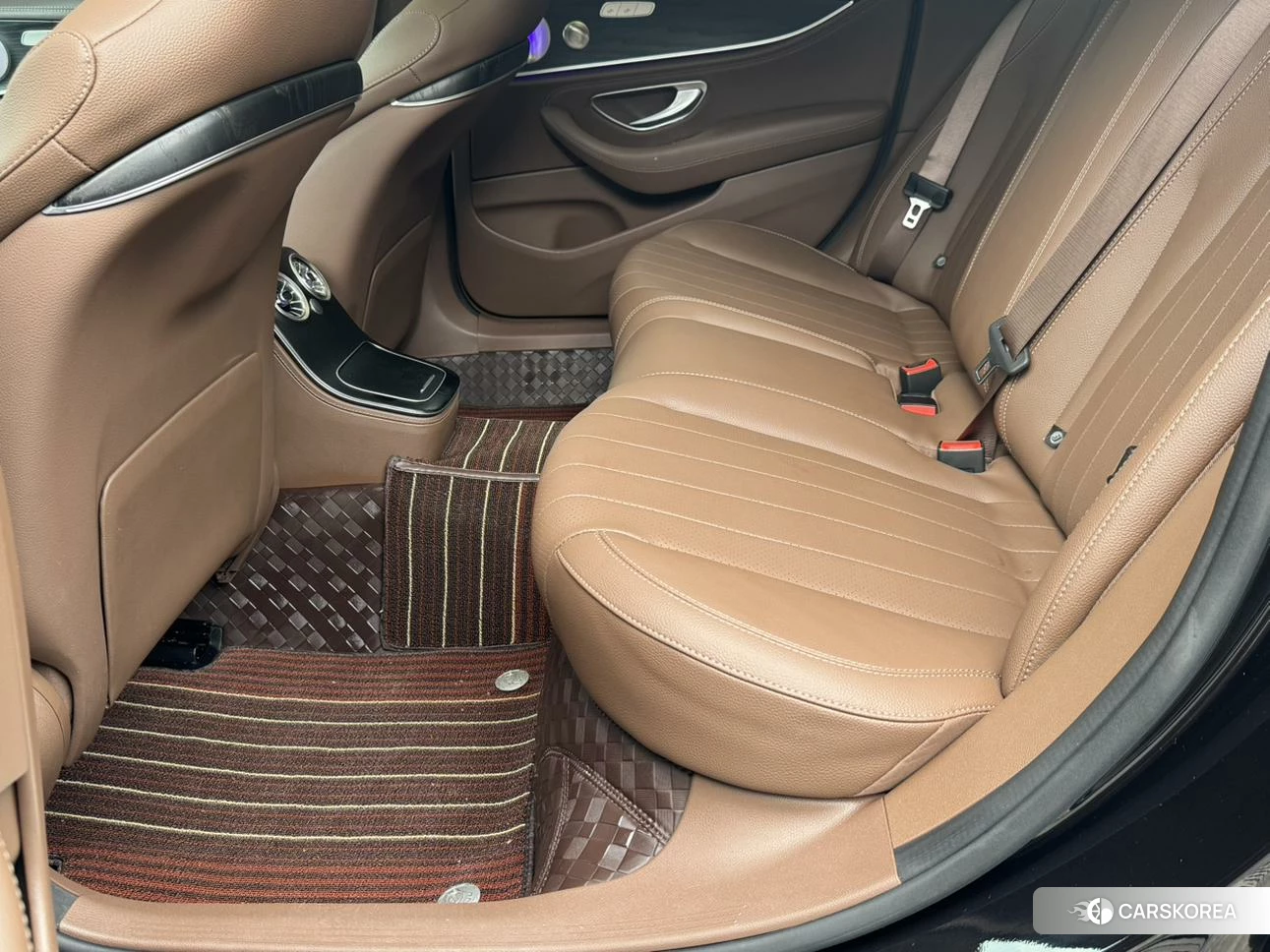 Mercedes-Benz E-class 2023 Черный из Китая, фото 2