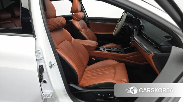 Kia The New K5 Hybrid 3rd generation 2024 Белый из Кореи, фото 2