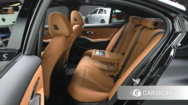 BMW 3 Series (G20) 2026 Черный из Кореи, фото 2