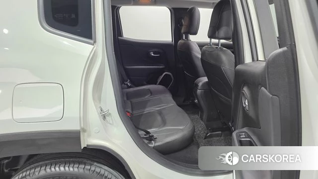 Jeep Renegade 2018 Белый из Кореи, фото 2