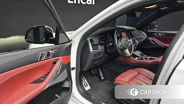 BMW X6 (G06) 2021 Белый из Кореи, фото 2