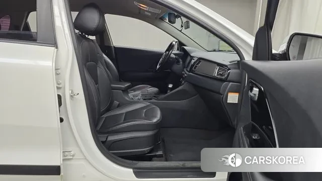 Kia Niro 2018 Белый из Кореи, фото 2