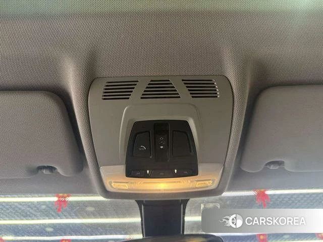 BMW X1 2021 Белый из Китая, фото 2