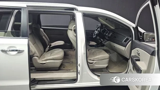 Kia The New Carnival 2020 Белый из Кореи, фото 2