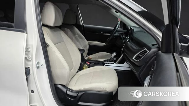 Kia Seltos 2021 Белый из Кореи, фото 2
