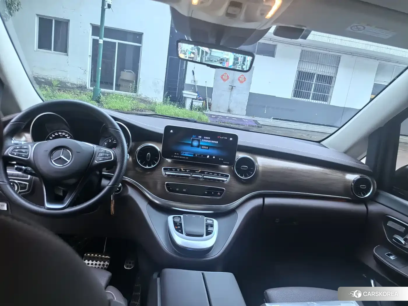 Mercedes-Benz V-Class 2024 Черный из Китая, фото 2