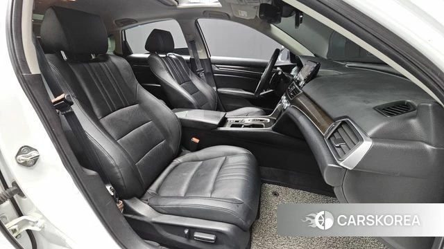 Honda Accord 10th Generation 2019 Белый из Кореи, фото 2