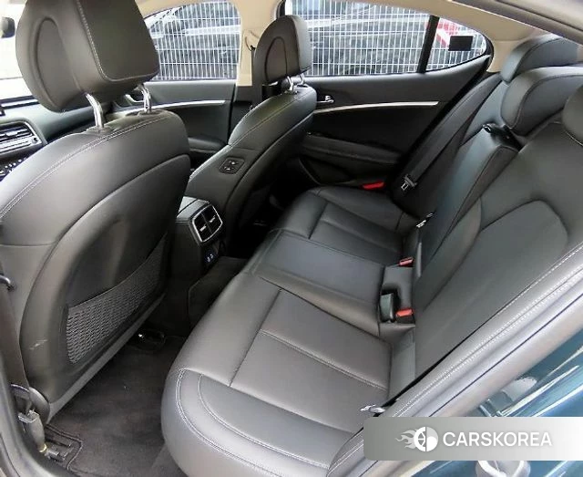 Genesis The New G70 2023 Синий из Кореи, фото 2