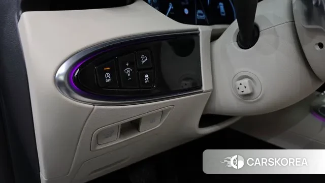 Genesis GV70 2022 Белый из Кореи, фото 2