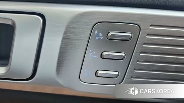 Hyundai Santa Fe (MX5) 2023 Белый из Кореи, фото 2