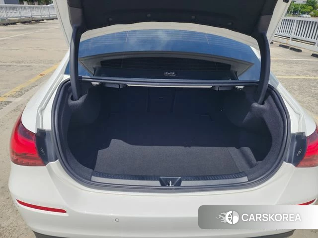 Mercedes-Benz A-Class W177 2023 Белый из Кореи, фото 2