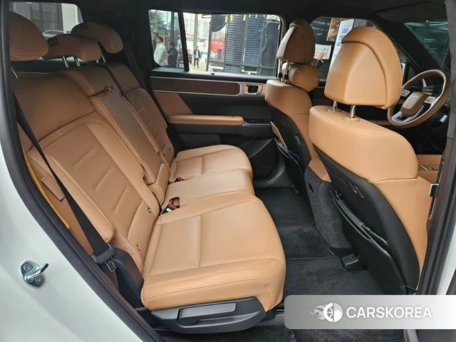 Hyundai Santa Fe (MX5) 2023 Белый из Кореи, фото 2