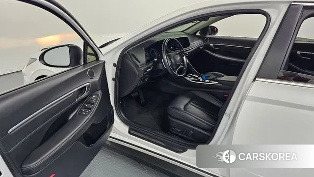 Hyundai Sonata (DN8) 2022 Белый из Кореи, фото 2