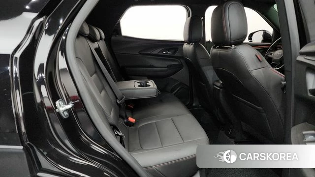 Chevrolet (GM Daewoo) The New Trail Blazer 2025 Черный из Кореи, фото 2