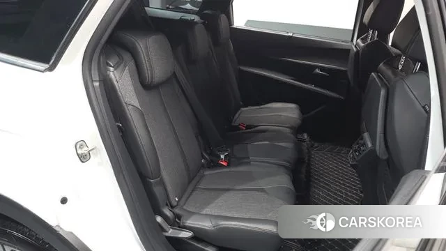 Peugeot 5008 second generation 2019 Белый из Кореи, фото 2