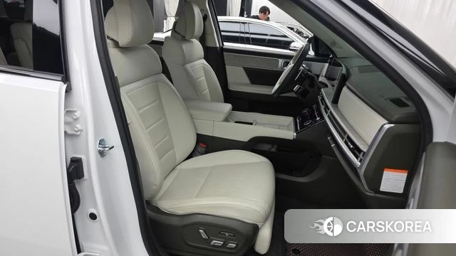 Hyundai Santa Fe (MX5) 2024 Белый из Кореи, фото 2