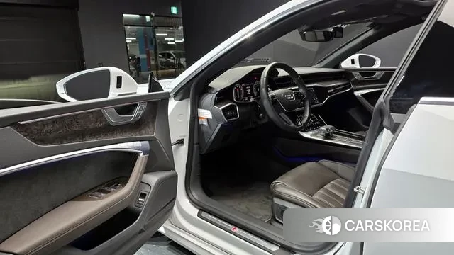 Audi A7 (4K) 2020 Белый из Кореи, фото 2