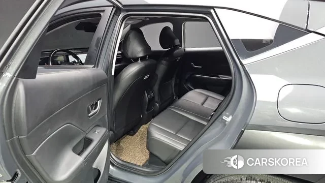 Hyundai Kona Hybrid (SX2) 2023 Серый из Кореи, фото 2