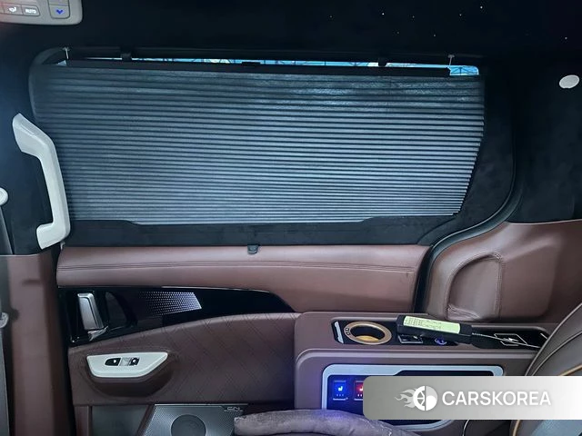 Kia Carnival 4th generation 2025 Серебристо-серый из Кореи, фото 2