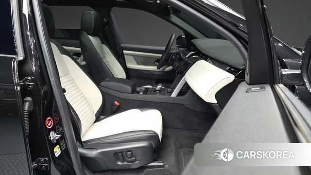 Land Rover Discovery Sports 2nd Generation 2024 Черный из Кореи, фото 2