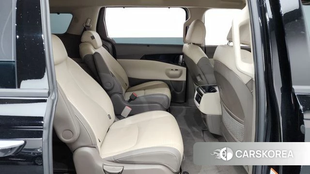 Kia The New Carnival 4th Generation 2025 Черный из Кореи, фото 2