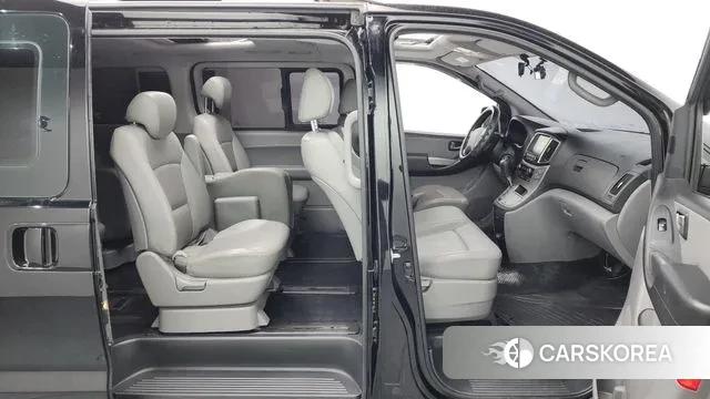 Hyundai The New Grand Starex 2018 Черный из Кореи, фото 2