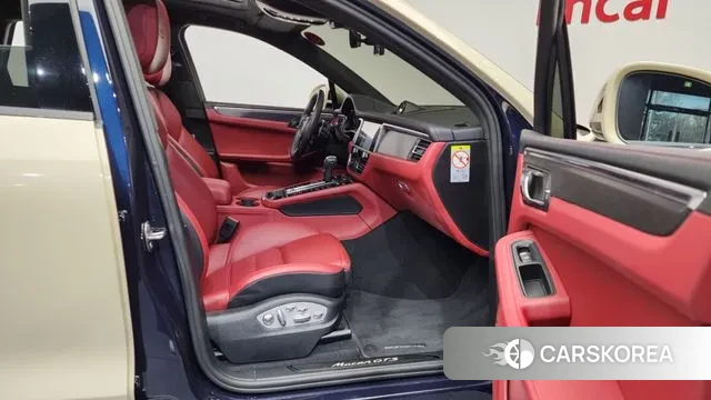 Porsche Macan 2022 Жемчужный цвет из Кореи, фото 2