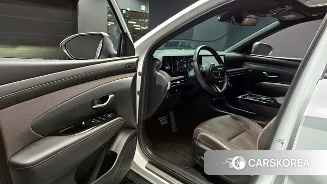 Hyundai The New Tucson (NX4) 2024 Белый из Кореи, фото 2