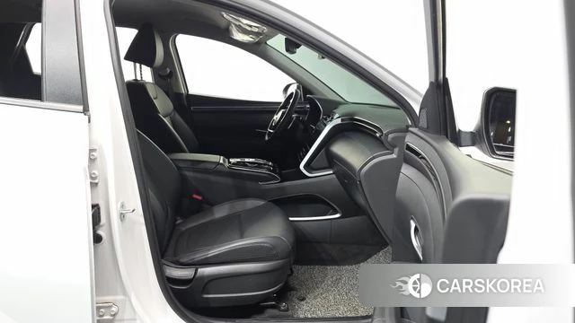 Hyundai Tucson (NX4) 2022 Белый из Кореи, фото 2