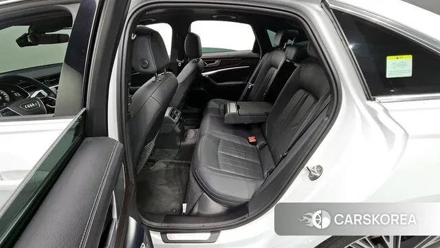 Audi A6 (C8) 2022 Белый из Кореи, фото 2