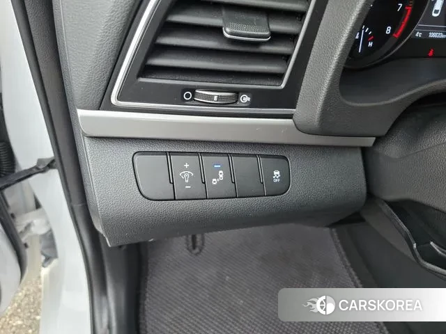 Hyundai Avante AD 2018 Белый из Кореи, фото 2