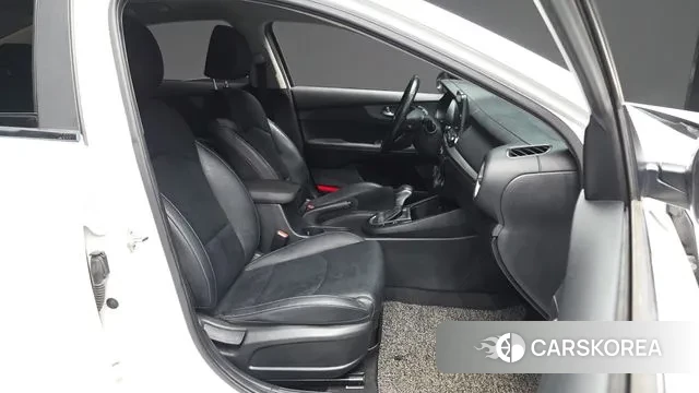 Kia Come New K3 2018 Белый из Кореи, фото 2