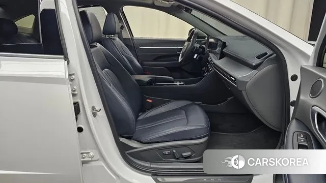 Hyundai Sonata D Edge (DN8) 2024 Белый из Кореи, фото 2